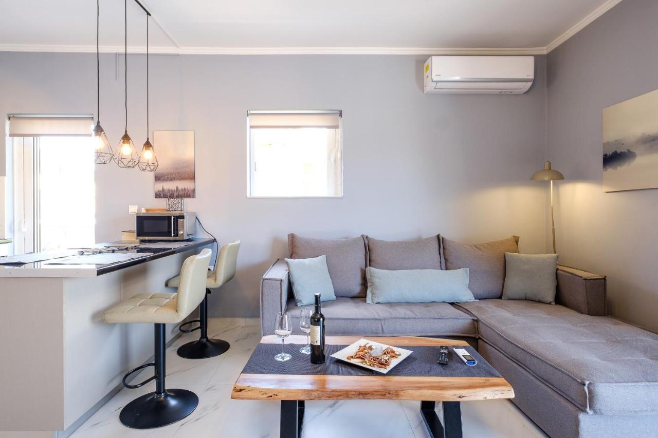 Oreon Suites - Usia นาฟปลิโอ ภายนอก รูปภาพ